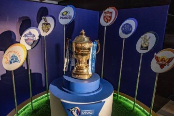 ஷாருக் கான், ப்ரீத்தி ஜிந்தாவை தொடர்ந்து ஐ.பி.எல் அணியை ஏலம் எடுக்கும் நட்சத்திர ஜோடிகள்..