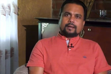 "ඔබ මීළග ජනාධිපතිවරණයේ අපේක්ෂකයා වනවාද ? යළි පවුල් පාලනයකට මේ රටේ කිසිම ඉඩක් නෑ ! නැවත රාජපක්ෂවරු සමග කිසිම මැතිවරණයකට තරග කරන්නේ නෑ..?" විමල් හෙළිකල විශේෂ හෙළිදරව්ව ! (VIDEO)
