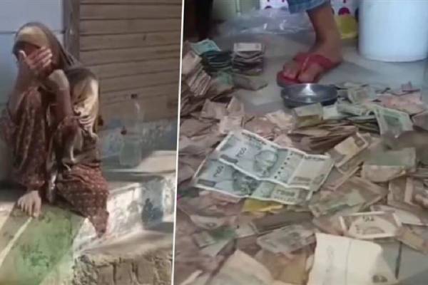 பிச்சை எடுத்து வாழும் மூதாட்டி - கையில் குவியல் குயிலாக பணம்! | Uttarkhand Beggar Hidden 1 Lakh Savings 12 Years பிச்சை எடுத்து வாழும் மூதாட்டி - கையில் குவியல் குயிலாக பணம்! | Uttarkhand Beggar Hidden 1 Lakh Savings 12 Years