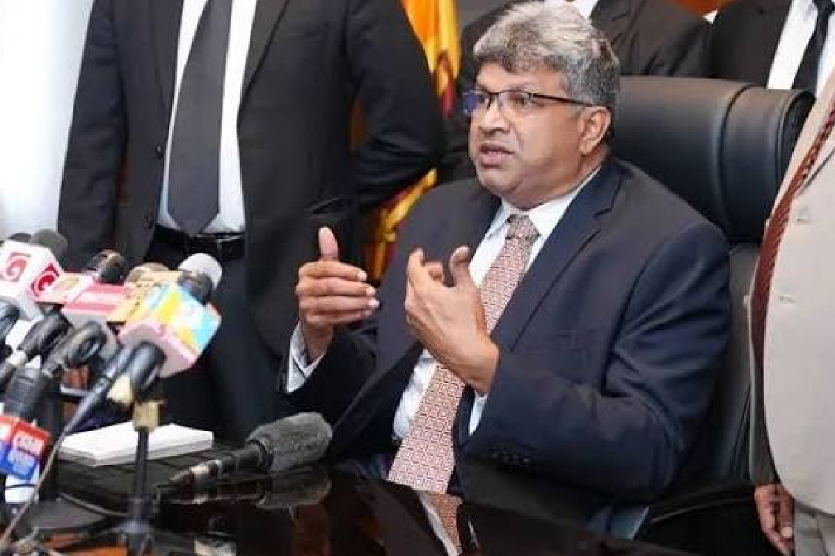 22ஆவது திருத்தச் சட்டமூலம்: உயர்நீதிமன்றமே தீர்மானத்தை அறிவிக்க வேண்டும்! நீதி அமைச்சர் | Harshana Nanayakkara Statement 22ஆவது திருத்தச் சட்டமூலம்: உயர்நீதிமன்றமே தீர்மானத்தை அறிவிக்க வேண்டும்! நீதி அமைச்சர் | Harshana Nanayakkara Statement