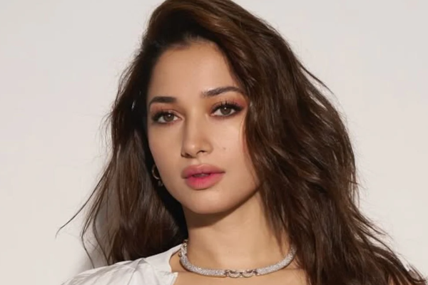 6 நிமிடத்திற்கு 6 கோடி வாங்கிய நடிகை தமன்னா.. | Tamanna Gets 6 Crore For 6 Minutes Performence 6 நிமிடத்திற்கு 6 கோடி வாங்கிய நடிகை தமன்னா.. | Tamanna Gets 6 Crore For 6 Minutes Performence