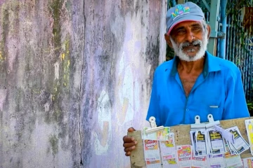 என்ன சொல்லி ரணில் ஆட்சிக்கு வந்தார்... ! தனது மனக்குமுறலை வெளிப்படுத்தும் கூலித் தொழிலாளி (Video)