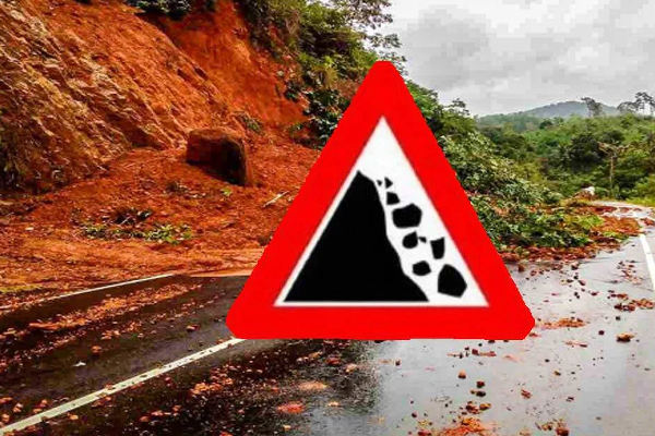 நாளை வரை 10 மாவட்டங்களுக்கு விடுக்கப்பட்டுள்ள மண்சரிவு அபாய எச்சரிக்கை | Level 3 Landslide Warning 10 Districts