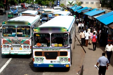 பொதுப் போக்குவரத்தில் ஈடுபடும் சாரதிகளுக்கு விசேட அனுமதிப்பத்திரம்