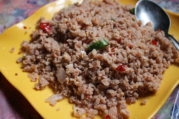 நீரிழிவு நோயாளிகள் ருசித்து சாப்பிட கூடிய சிகப்பு அவல் உம்புமா.. இனி இப்படி செய்து சாப்பிடுங்க! | Red Aval Upma Recipe In Tamil