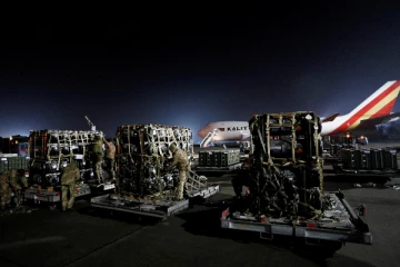 உக்ரைனுக்கு வாரிவாரிக்கொடுக்கும் அமெரிக்கா!