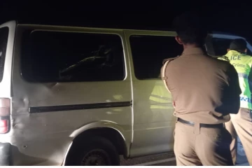 யாழில் நள்ளிரவில் இடம்பெற்ற பயங்கரம் ; பொலிஸாரின் துப்பாக்கிச் சூட்டில் 17 வயது சிறுவன் பலி