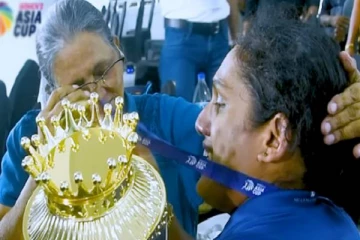 இலங்கைக்கு வெற்றியை பரிசளித்த சமரி அத்தபத்து! தாயார் வெளியிட்ட உணர்ச்சிபூர்வமான பதிவு