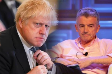 பிரதமர் போரிஸ் ஜான்சன் ஒரு  முட்டாள்!