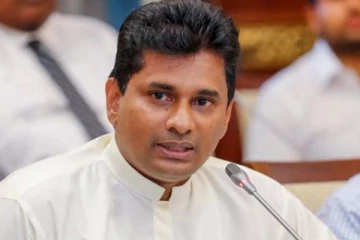 தமிழ் மக்கள் செறிந்து வாழும் பிரதேசங்களுக்கென தமிழ் பேசும் சுகாதார சேவை அதிகாரிகளை நியமிக்க முடியாது என்கிறார் சன்ன ஜயசுமன