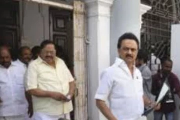 குட்கா வழக்கு: ஸ்டாலின் உள்ளிட்ட 19 தி.மு.க எம்.எல்.ஏக்கள் மீதான உரிமை மீறல் நோட்டீஸ் - ரத்து செய்தது உயர்நீதிமன்றம்