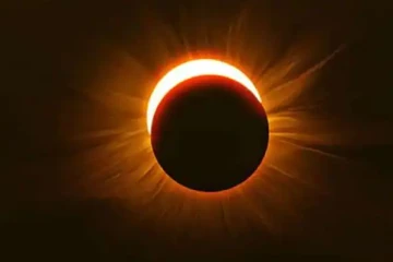 580 ஆண்டுக்கு பின்னர் இடம்பெறவுள்ள நீண்ட  கிரகணம் இன்று!