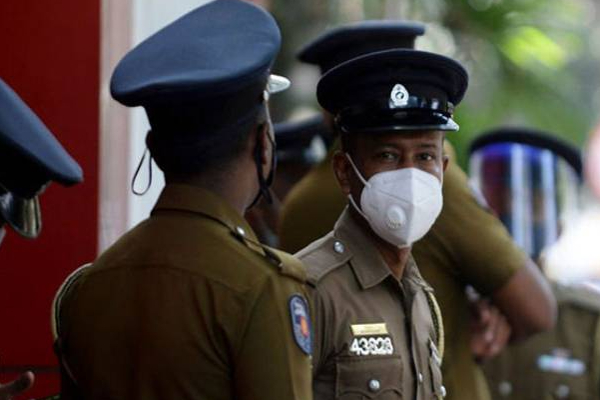இலங்கையில் பெளத்தம் கற்பிக்கும் ஆசிரியரால் 10ம் வகுப்பு மாணவனுக்கு நேர்ந்த நிலை! | Teacher Teaching Buddhism Assaulted A Student Ear