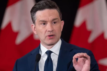 82,000 வெளிநாட்டுப் பணியாளர்களுக்கு சிக்கலை உருவாக்கும் கனடா எதிர்க்கட்சித் தலைவரின் திட்டம்