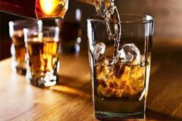 குடிகார காலாசாரத்தை உருவாக்கும் அமைச்சரவை: கேள்வி எழுப்பியுள்ள தேரர்