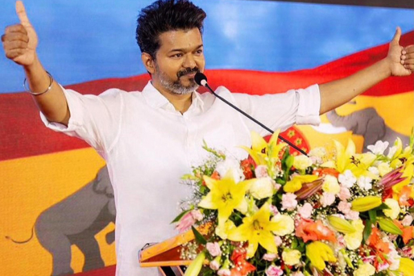 தவெகவின் சின்னம் என்ன? - விஜய் தேர்வு செய்துள்ள 5 சின்னங்கள் | Tvk Vijay Selected 5 Symbols For 2026 Election தவெகவின் சின்னம் என்ன? - விஜய் தேர்வு செய்துள்ள 5 சின்னங்கள் | Tvk Vijay Selected 5 Symbols For 2026 Election