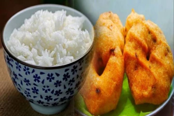 சாதம் மீந்து போச்சா? கவலையை விடுங்க... இப்படி மொறு மொறு வடை செய்து சாப்பிடலாம்