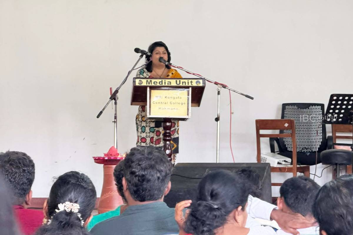 எங்கள் விடிவுக்காக எம் வீடுகள் தோறுமிருந்து போராளிகள் புறப்பட்டனர்; தென்னிலங்கையில் தீபச்செல்வன் | The Fighters Set Out From Our Homes To Liberate Us
