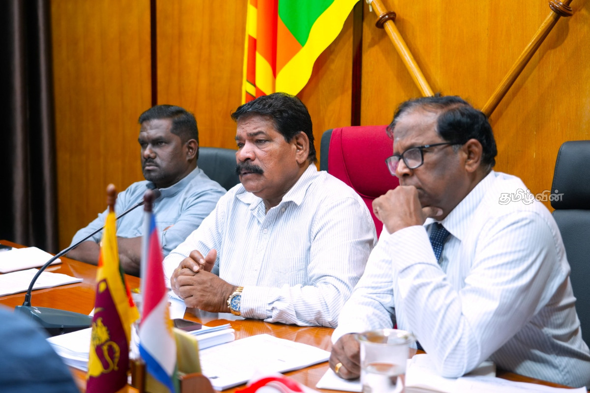 திக்கம் வடிசாலையை மீள இயக்குவது தொடர்பான கலந்துரையாடல் | Possible Avenues To Restart Thikkam Distillery திக்கம் வடிசாலையை மீள இயக்குவது தொடர்பான கலந்துரையாடல் | Possible Avenues To Restart Thikkam Distillery