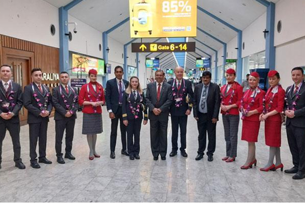 துருக்கியில் இருந்து வந்த முதல் நேரடி விமானம்: வந்து குவியப்போகும் பயணிகள் | Direct Flight Service Turkiye Airlines Sri Lanka