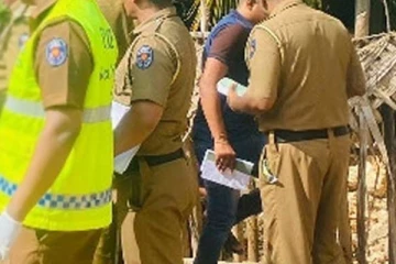 දියණියට ලිංගික අතවර කළ පුද්ගලයාව 6 දෙනෙකු එක්ව දෙපා ගැටගසා ළිඳක ගිල්වා ඝාතනය කරයි..!