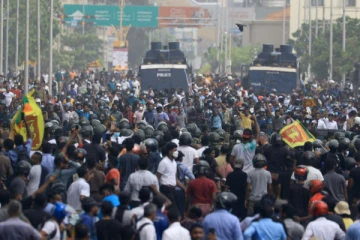 இலங்கை வரலாற்றில் இதுவரை நடக்காத அவலம்! இரத்தக் களரி ஏற்படும் நிலை - தலைவர்கள் எச்சரிக்கை