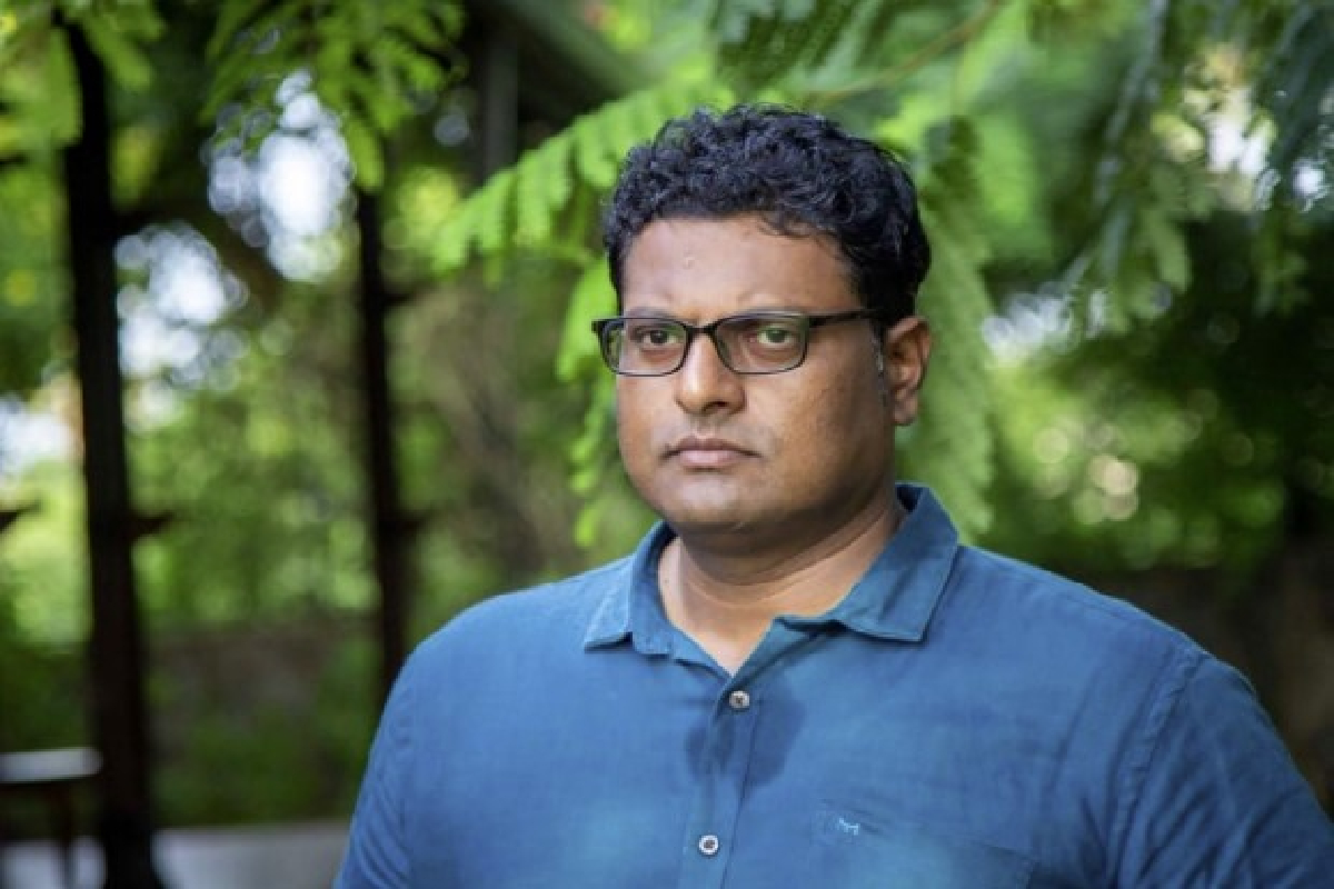 யாழ் பல்கலை மாணவர்களுக்கு ஆதரவாக களமிறங்கிய சட்டத்தரணி மணிவண்ணன் | Lawyer Manivannan Support Of Jaffna Uni Students