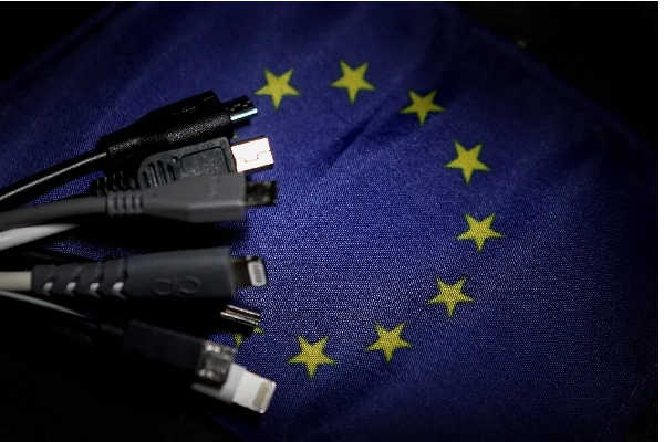 புதிய திட்டத்துக்கு ஐரோப்பிய நாடாளுமன்றம் அங்கீகாரம் | Eu Agrees On Common Charger Autumn 2024