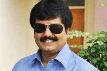 நடிகர் விவேகிற்கு சொந்த ஊரில் இருக்கும் ஓட்டு வீட்டை பார்த்துள்ளீர்களா?- இதோ புகைப்படம்