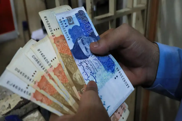 இந்தியாவின் 100 ரூபாய் பாகிஸ்தானில் எவ்வளவு தெரியுமா? | What Will Be Price Of Indian 100 Rupee In Pakistan