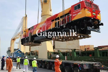 ඉන්දියාවෙන් නොමිලේ දුම්රිය එන්ජින් 20ක් ලංකාවට.