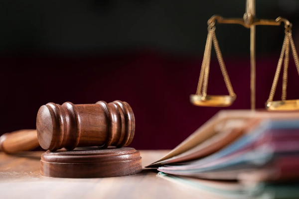 தமிழர் பகுதியொன்றில் திருமணமாகாத யுவதியை கர்ப்பமாக்கிய சட்டத்தரணி ; நீதிமன்றம் அதிரடி | Lawyer Sexually Abused Young Woman