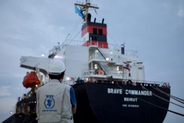 உக்ரைனில் இருந்து வெளியேறிய 7 சரக்கு கப்பல்கள்!