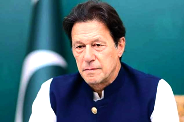 Imran Khan eye vision loss, Ex-PM Imran Khan health update, Imran Khan right eye 15 percent vision, Pakistan Supreme Court Imran Khan, Imran Khan medical report 2026, Imran Khan prison health issues, Imran Khan retinal vein occlusion, Imran Khan court hearing health, PTI reaction Imran Khan health, Imran Khan political impact vision