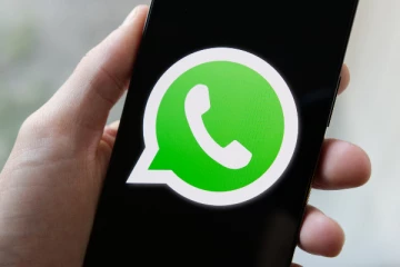 ஒரே போனில் இரண்டு வாட்ஸ்அப் கணக்குகள் - ஒன் டச்சில் அனைத்தையும் மாற்றலாம்