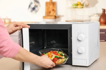 කවදාවත් Oven එකේ පිසීමට සුදුසු නැති ආහාර.