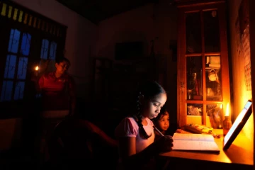 வளைகுடா போர்; இலங்கையில் மின் உற்பத்திக்குச் சிக்கல்!