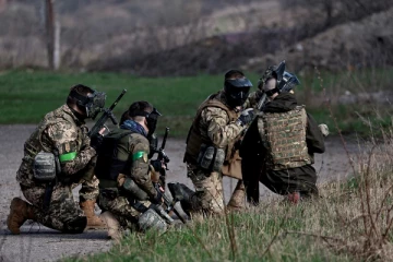 உக்ரைனுக்குள் நுழைய முயன்ற ரஷ்ய துருப்புகளை தெறித்து ஓட வைத்த உக்ரேனிய வீரர்கள்!