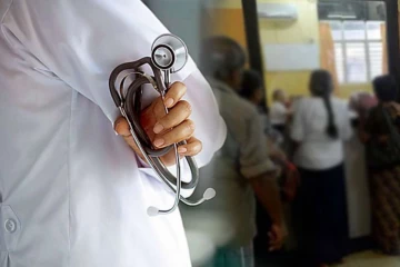 இலங்கையில் மனநல மருத்துவர்களின் எண்ணிக்கை கடுமையாக வீழ்ச்சி