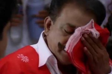 செருப்பை எடுத்ததோட நிறுத்திட்ட! சங்கி பற்றி பேசிய சீமான் அதிரடி...