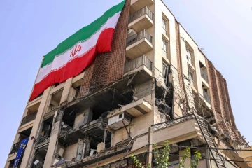 ஈரானின் வெளிநாட்டு நடவடிக்கைகளை முடக்கத் திட்டம்