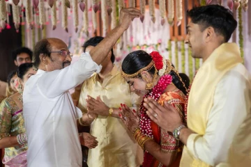 விஜயகுமார் பேத்திக்கு பிரம்மாண்டமாக நடந்த திருமணம்! - அழகிய புகைப்படங்கள்