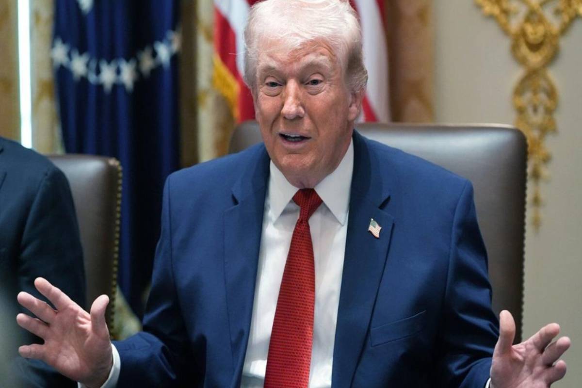 ஈரானுக்கு அமெரிக்கா வழங்கிய கடைசி வாய்ப்பு: 10 நாட்கள் ஒத்திவைப்பதாக ட்ரம்ப் அதிரடி அறிவிப்பு | 10 Days At Irans Request Trump Iran War