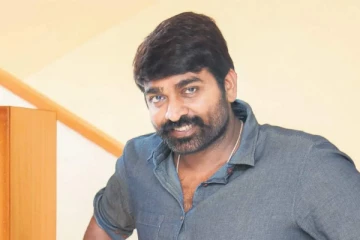 புதிய கார் வாங்கிய நடிகர் விஜய் சேதுபதி - மாஸான புகைப்படம் வைரல்
