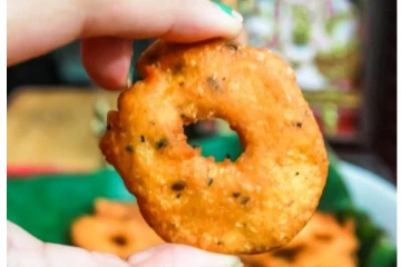 காரமான மொறு மொறு மிளகு வடை செய்வது எப்படி? ஓட்டல் சுவையையும் மிஞ்சிய ருசி