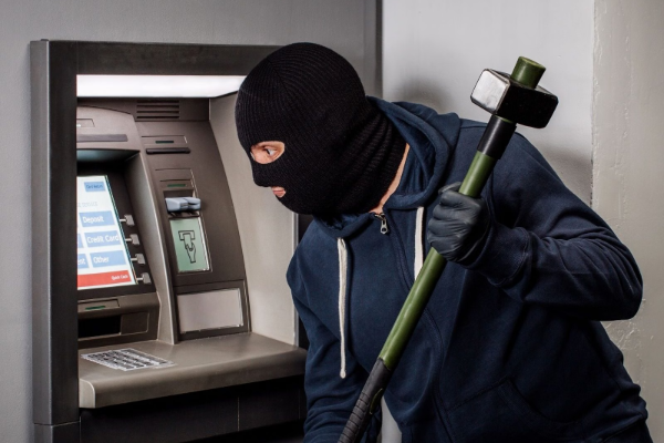 ஜேர்மன் அதிகாரிகள் கெடுபிடி: வேறு நாடு பக்கம் திரும்பியுள்ள ஏடிஎம் கொள்ளையர்கள் | Germany Atm Robbers Towards To Austria