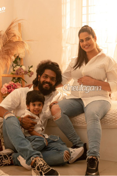 தனது 2வது மகனின் புகைப்படத்துடன் பெயரை அறிவித்த சீரியல் நடிகை அனு விக்னேஷ்... இதோ அவரது பதிவு | Serial Actress Anu Vignesh Revealed Her Son Name