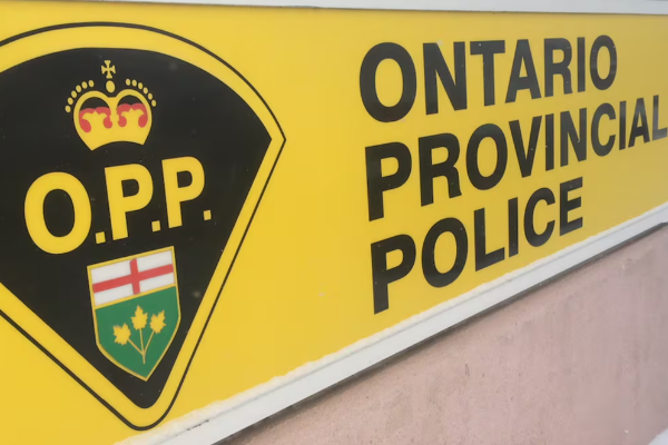 ஒன்டாரியோவில் வீடு தீக்கிரையானதில் 19 வயது இளம்பெண் உயிரிழப்பு | Loyalist Township Fatal Fire House Caton ஒன்டாரியோவில் வீடு தீக்கிரையானதில் 19 வயது இளம்பெண் உயிரிழப்பு | Loyalist Township Fatal Fire House Caton