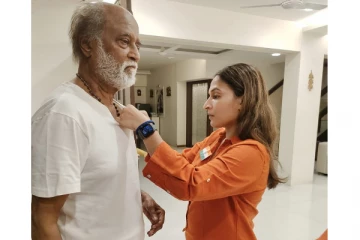 நீங்கள் கடவுளின் குழந்தை - ரஜினியின் மகள்கள் உருக்கம்!