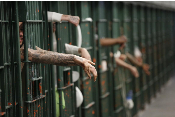 இலங்கை சிறையில் உள்ள வெளிநாட்டுப் பிரஜைகள் தொடர்பில் நீதி அமைச்சர் வெளியிட்ட தகவல் | Foreign Nationals In Prison As Death Row Prisoners